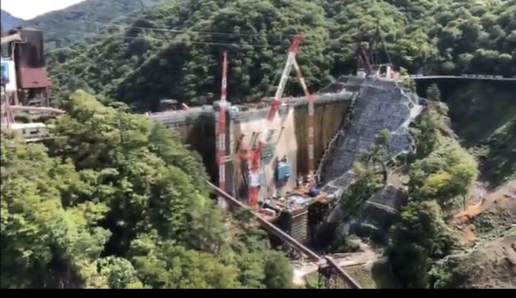 八ツ場ダム工事中の写真